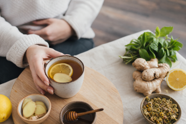 Remedii naturale pentru arsuri la stomac: ce schimbări pot ajuta