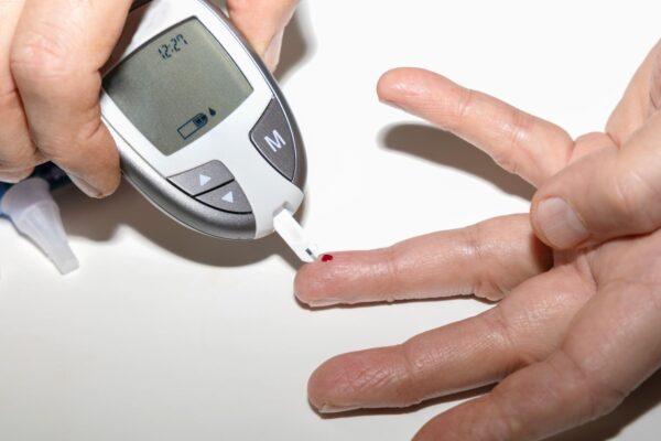 Diabetul la bărbați: semne și complicații care pot apărea în timp