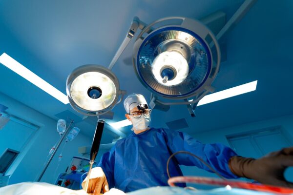 Capsula endoscopică: când este utilă și de ce nu înlocuiește orice endoscopie