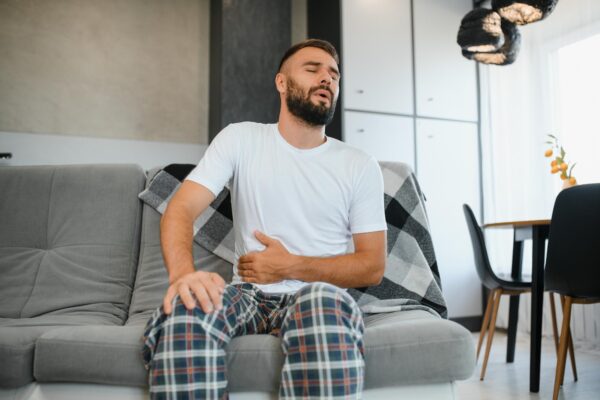 Un puseu de boală inflamatorie intestinală: ce simptome trebuie raportate